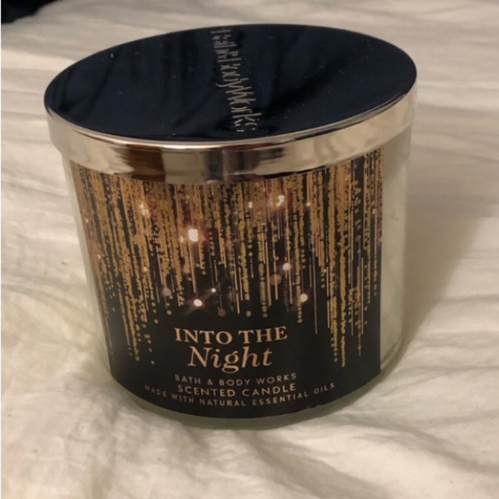 NEW Bath & Body Works Into the Night 3-Wick Scented Candle